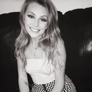 Meet your Posher, Alyssa